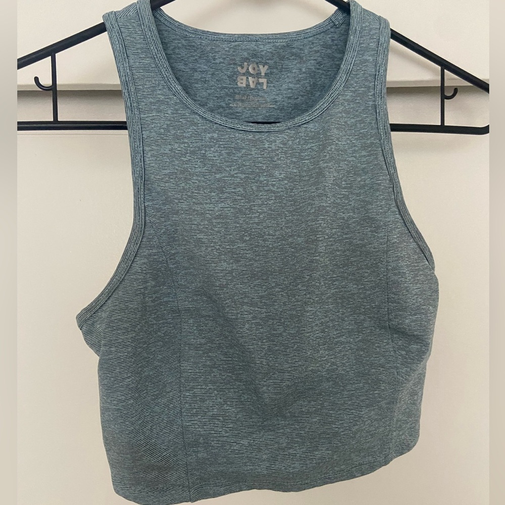 Athletic Crop Top - Picture 2 of 3